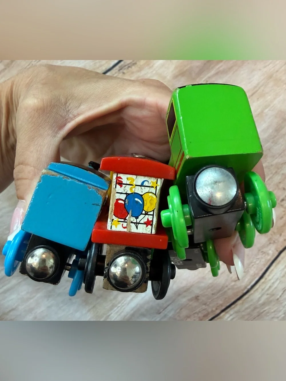 A Lot Of Three Vintage Thomas The Train Figures Henry Birthday Box Car